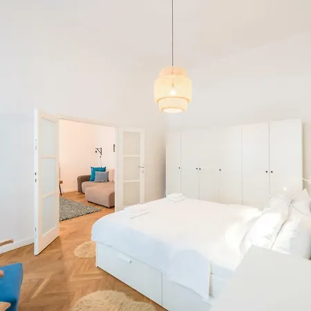 Daire Oasis - Liberty Square *